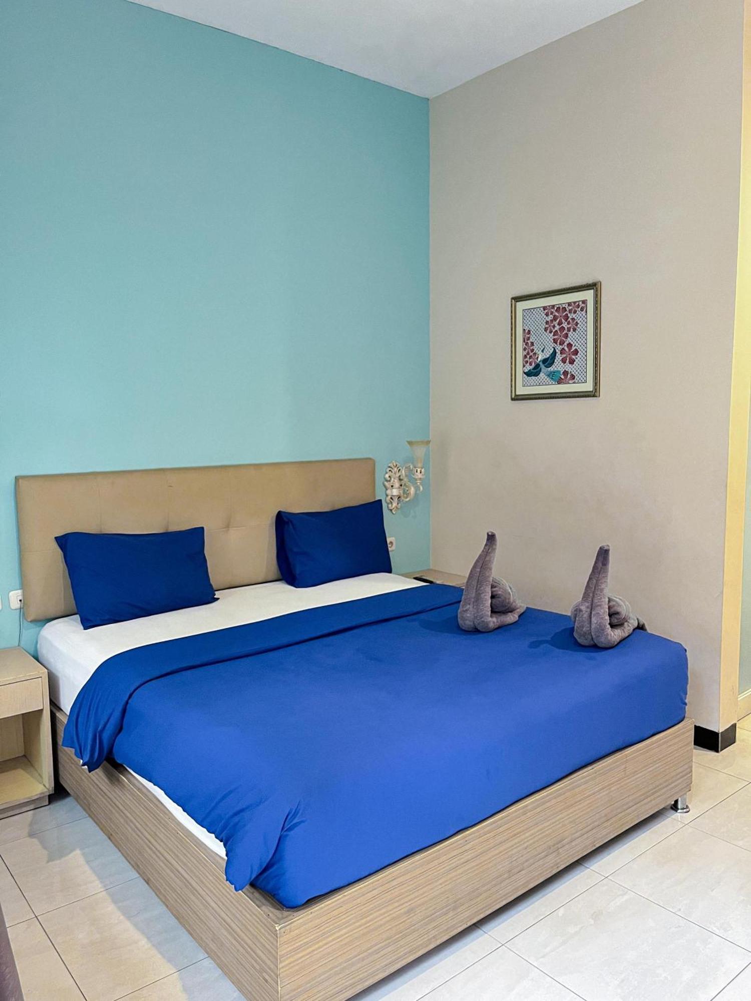 Ceria Boutique Hotel Maguwo Exterior photo